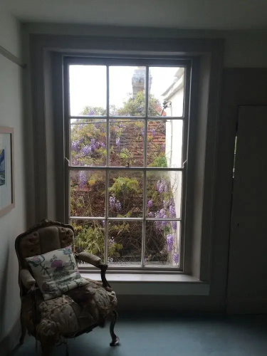Bolt Hole Earnley