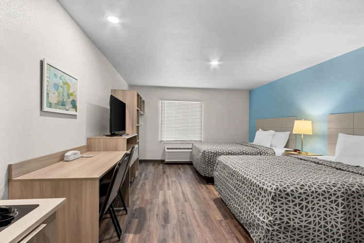 Woodspring Suites Gilbert - Mesa Gateway Airport