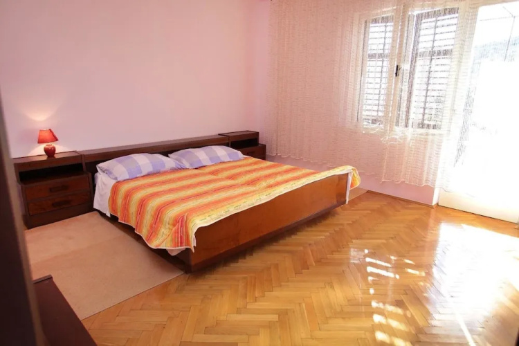 Apartments Marin / Two Bedrooms Jelena