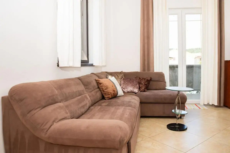 Apartman Mira i Denis