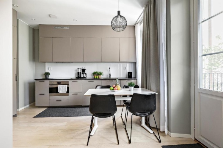1 Bedroom Apartment
