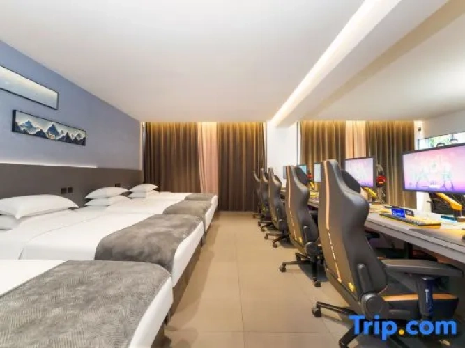 Standard Quintuple room