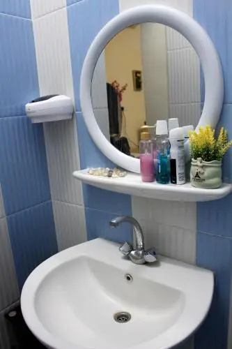 Aadil Room