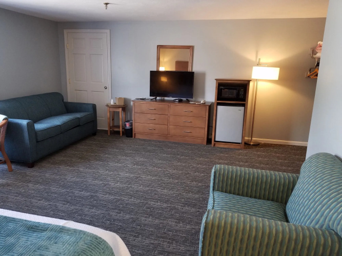 Hampton Village Inn