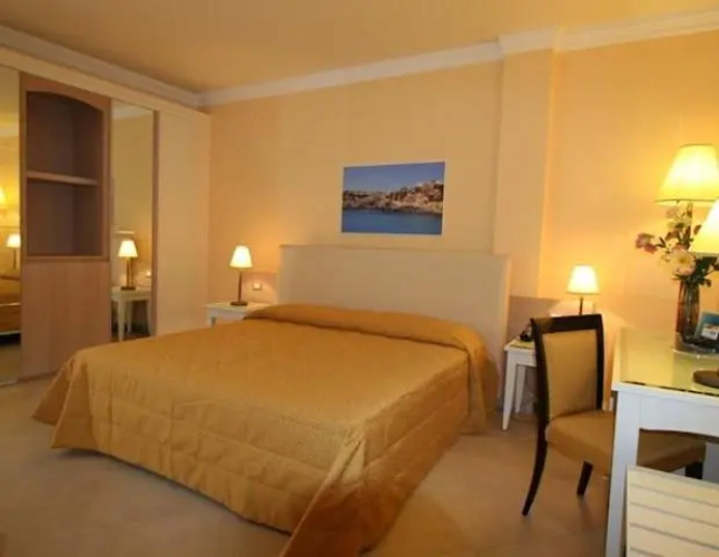 Grand Hotel FlorioOver view