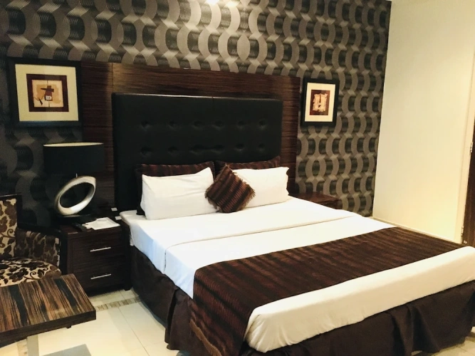 Deluxe Double Suite
