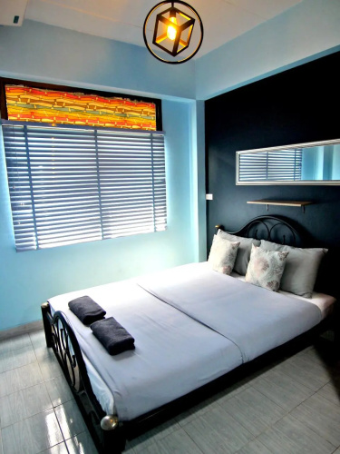 Mam's House Khaosan