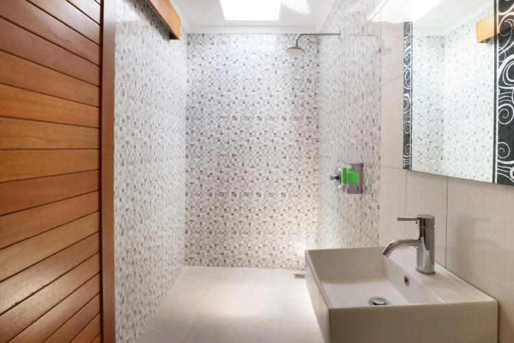 Aghasvina Guest House Canggu