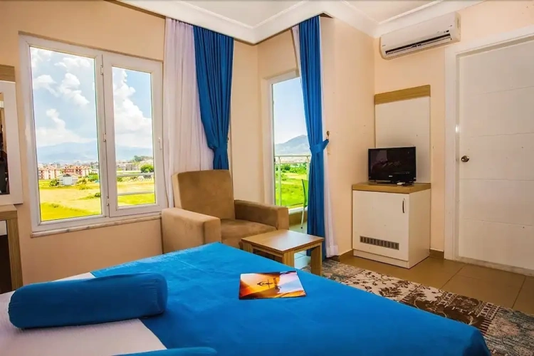 Standard Quadruple room with balcony and with sea view