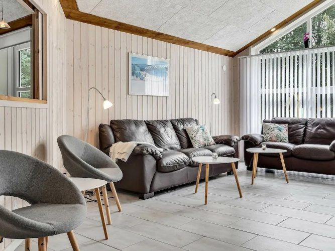 8 Person Holiday Home in Oksbol