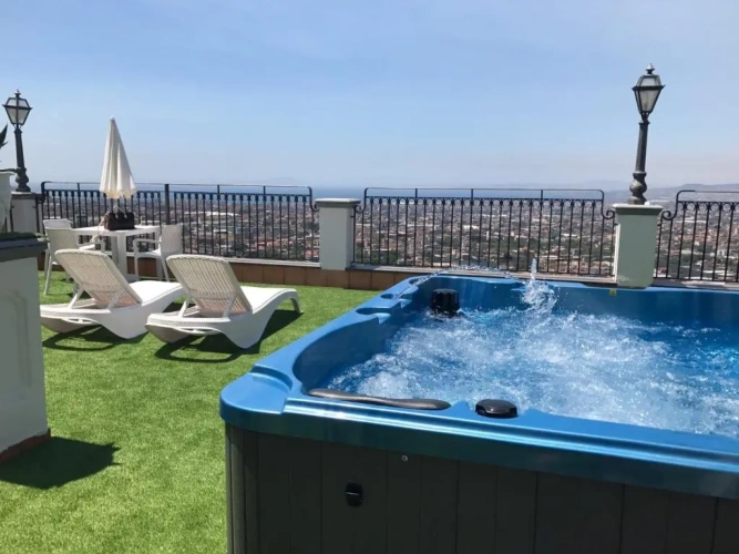 Standard Double room with view