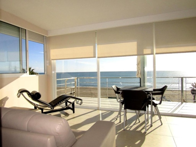 Apartment with sea view
