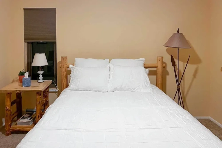 4 Bedrooms Cottage