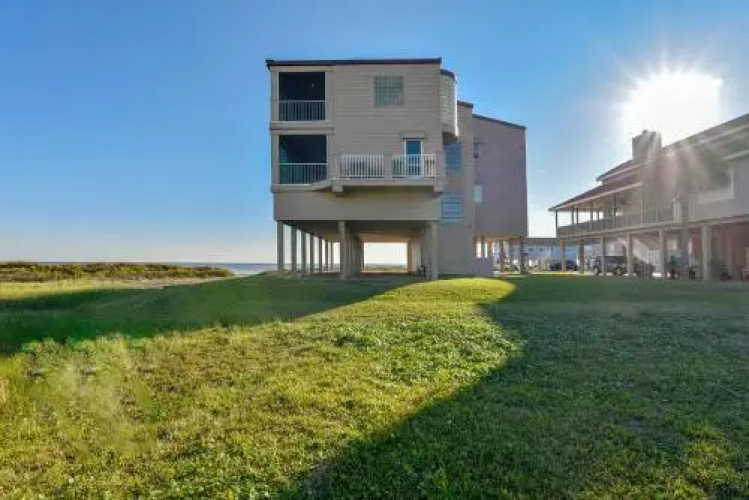 Chateau Soleil Apts