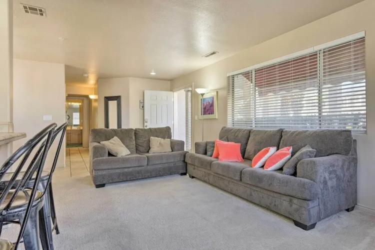 Beautiful St George Condo ~ 5 Mi to Downtown!