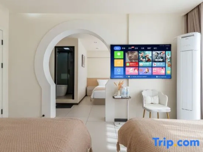 Deluxe Family Suite