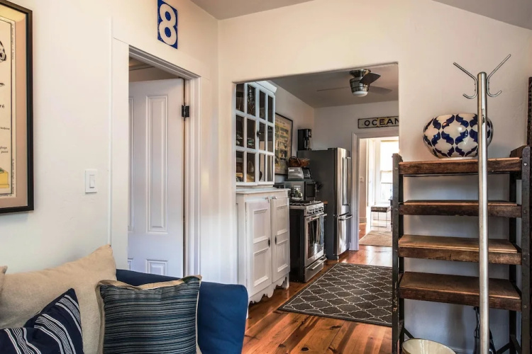 3746 The Guest House