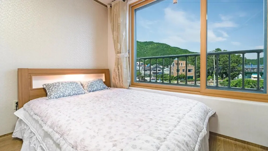 Samcheok Haeoreum Pension