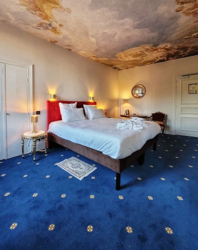 Luxury Suite