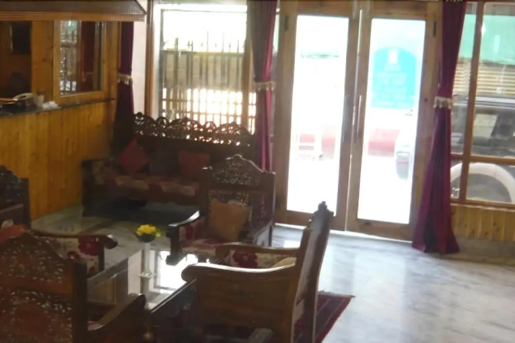 Hotel Akbar Inn