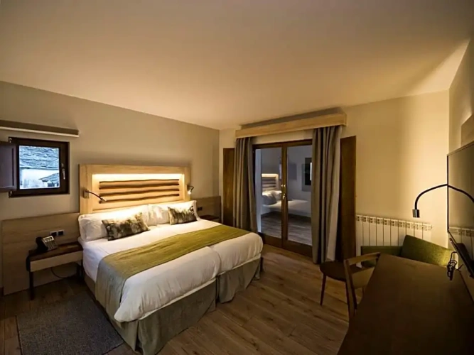 Standard Double room with balcony