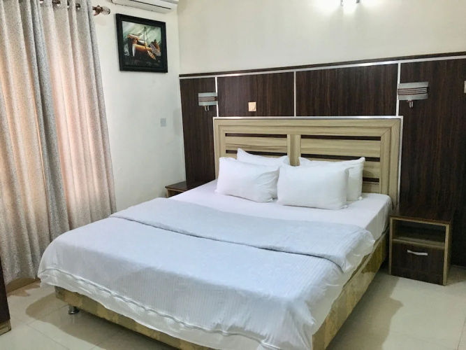 Sky Rock Hotels