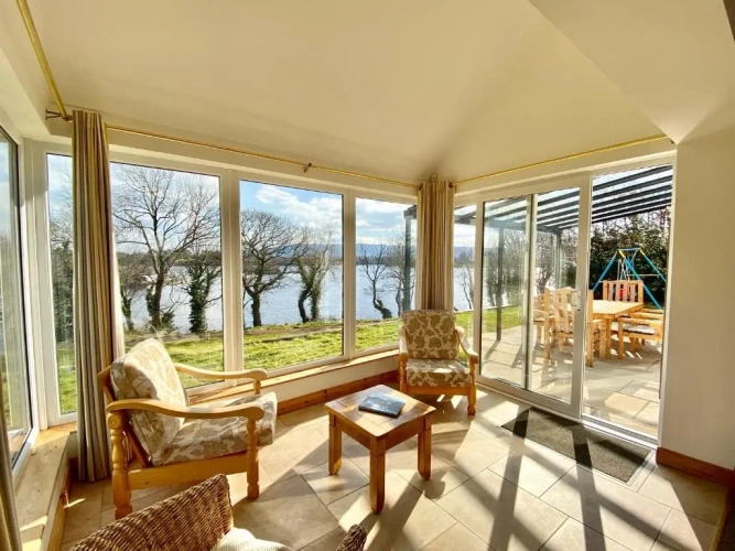 3 Bedrooms Cottage