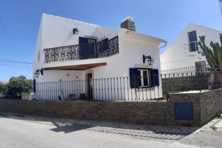2 Bedrooms Double Cottage