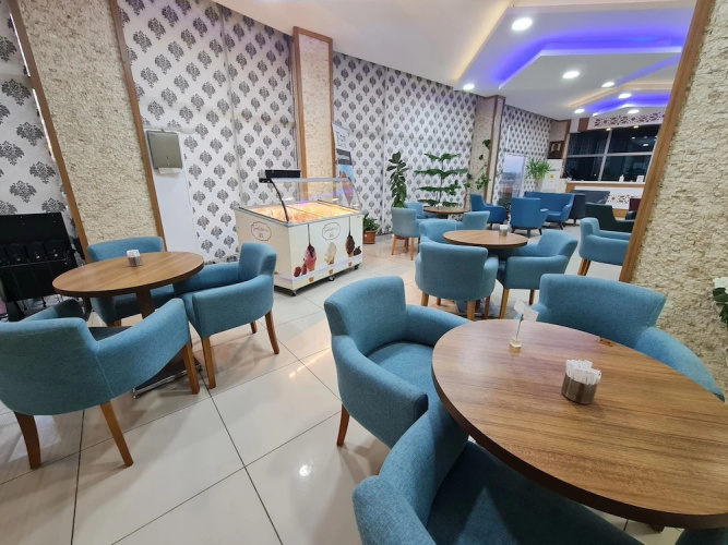 Ecrin Hotel