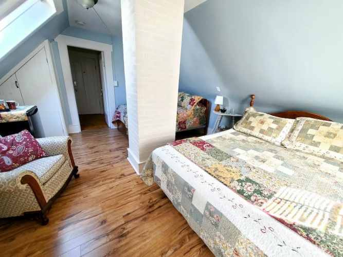Fisherman's Daughter Bed & Breakfast