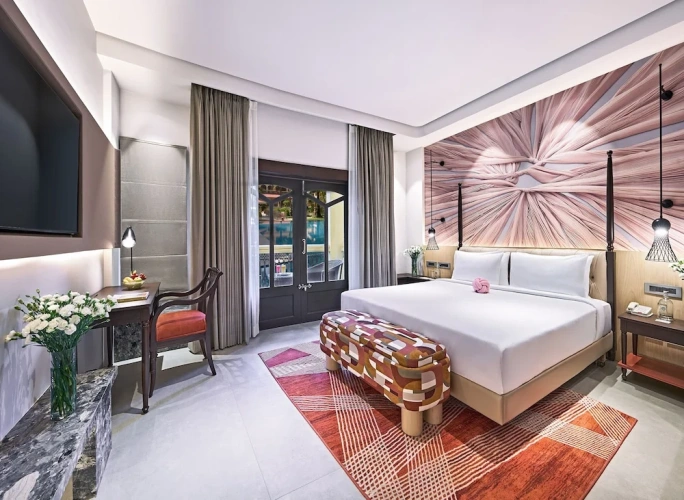 Premium Twin room with balcony and with pool view
