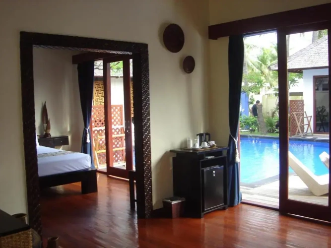 Deluxe Suite with view