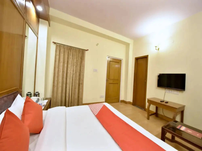 Hotel Himland East