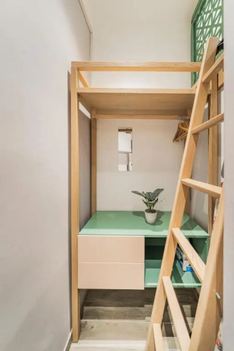 ZEUS Design Mini Apartment Erlach #10