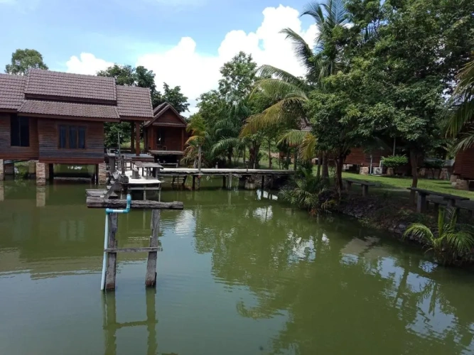 Double Cottage