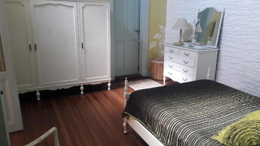 2 Bedrooms Cottage