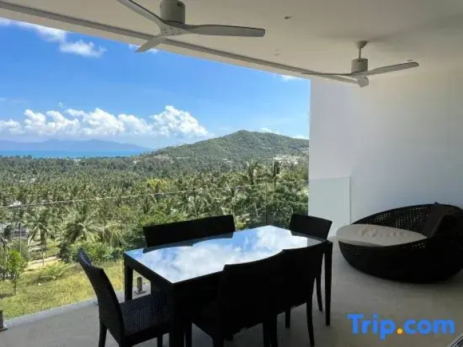 Top sea view 1 bedroom at Maenam