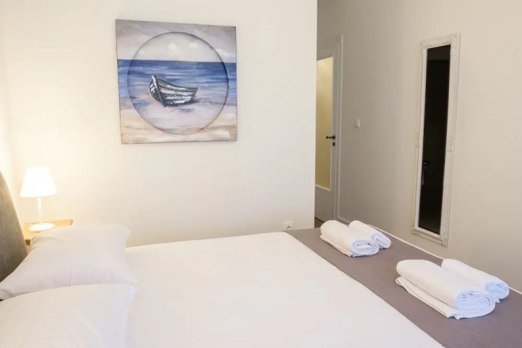 Elegant 2BD Apartment
