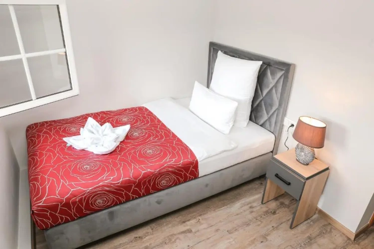 Standard Single room