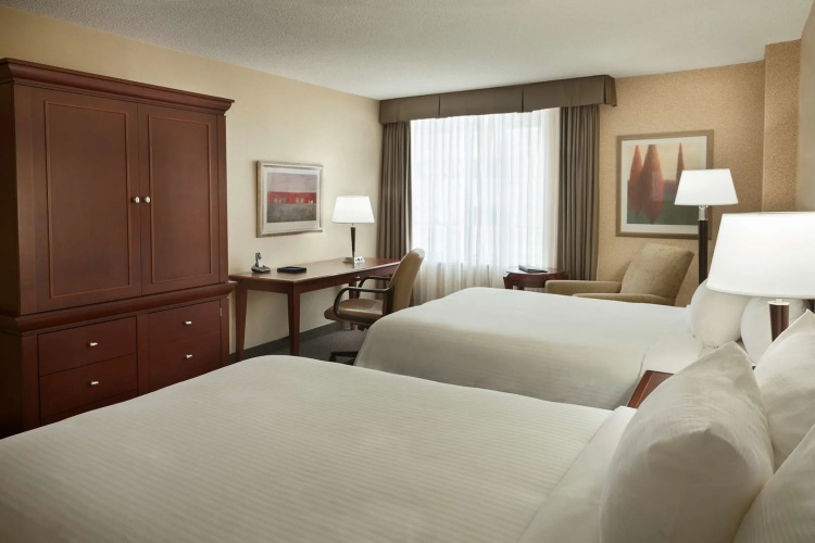Delta Hotels by Marriott™ Halifax Downtown