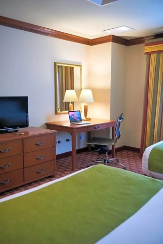 Standard Double Suite