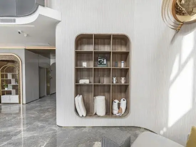 X Hotel