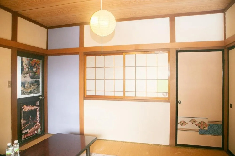 Minpaku Ambo