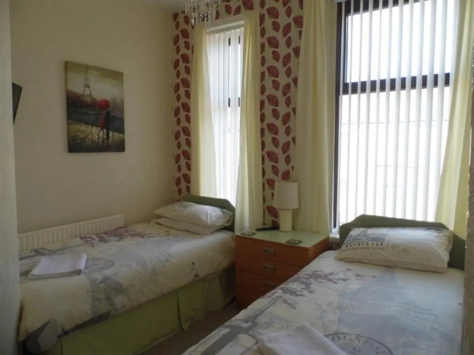 Pembroke Hotel