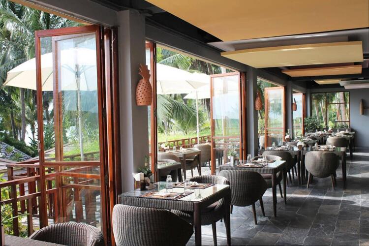 The Sunset Beach Resort & Spa Taling NgamOver view