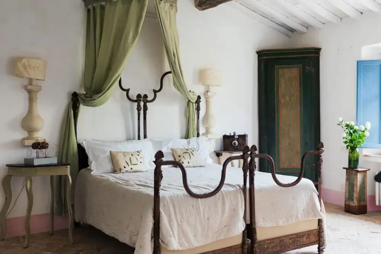 Le Porciglia by Boutique