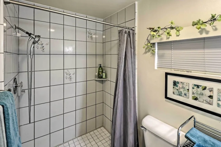 2 Bedrooms Cottage