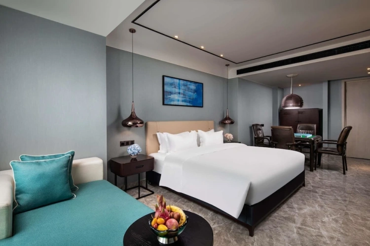 Double Suite