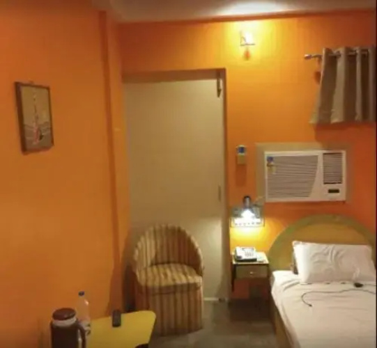 Hotel Ashiyana