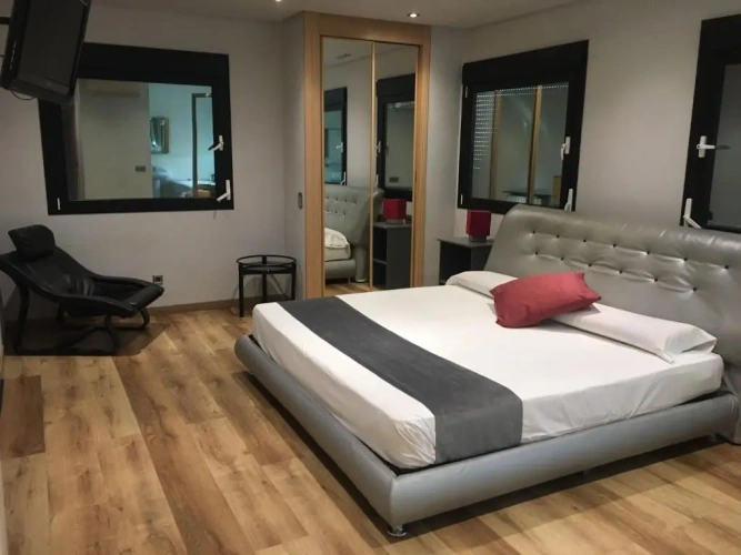 Standard Double Suite